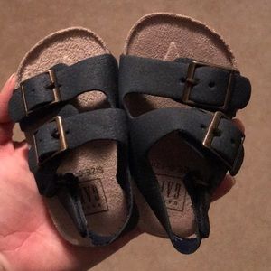 Baby gap sandals